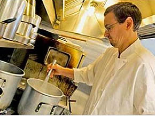 Read more about the article Karl’s Cuisine